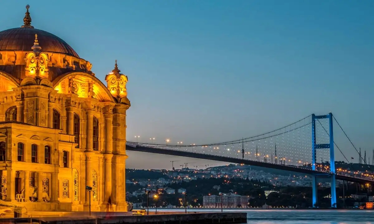 Exploring Historic Treasures and Finding Your Home in Istanbul