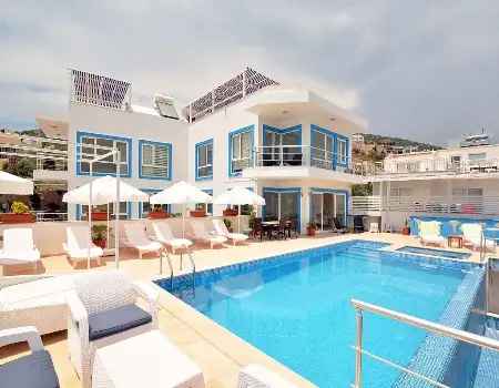 Villa between Kalkan Town and Kalamar Bay for sale