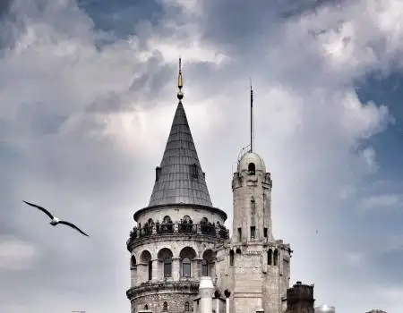 Exploring Galata Tower: A Symbol of Istanbul’s Rich History and Culture