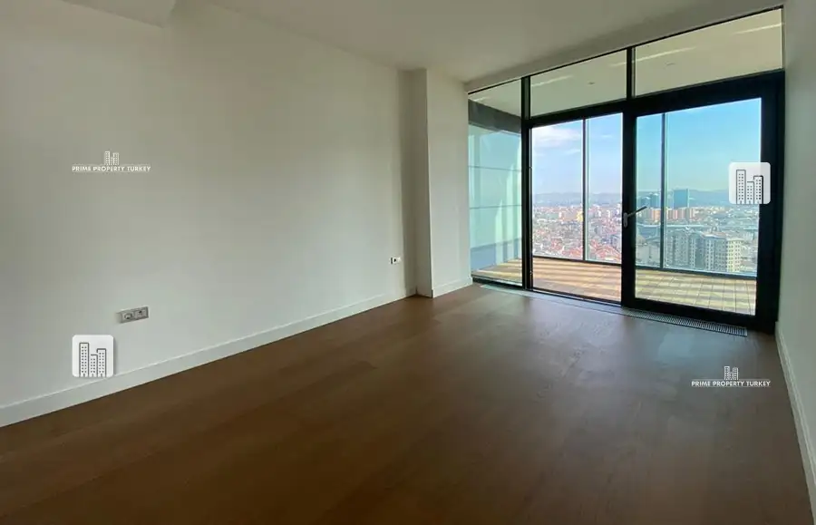 Bosphorus and Skyline view Loft in the Heart of the City 7